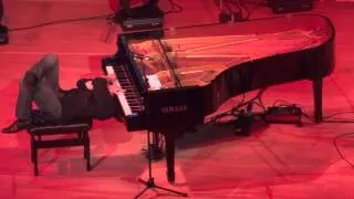 ThePianoGuys LIVE in Manchester - Jon Schmidt playing the Piano Upside Down!