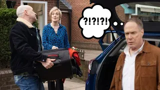 Tim Kidnaps His Mother (Sort of) - Coronation Street Spoilers