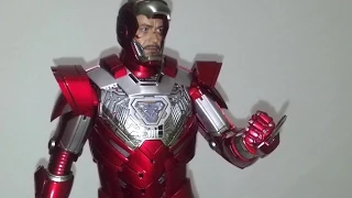 ARTICULATE - HOT TOYS 1/6 SCALE SILVER CENTURION REVIEW