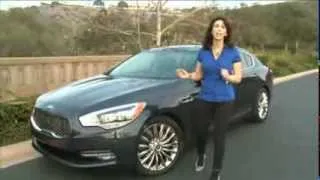 2015 Kia K900 Car Review by Lauren Fix, The Car Coach