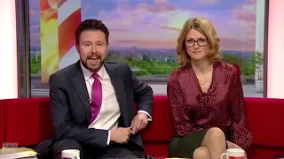 BEST NEWS BLOOPERS 2017