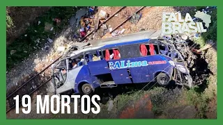 Sobe para 19 o número de mortos em tragédia com ônibus em Minas Gerais