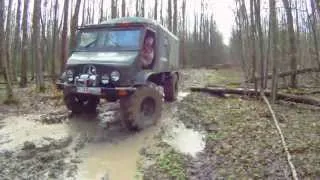 Унимог в грязи Unimog404 in mud