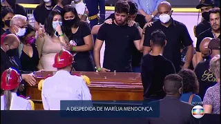 MOMENTO EM QUE CAIXÃO DE MARÍLIA MENDONÇA É FECHADO