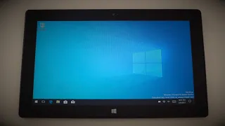 Windows 10 ARM on a Surface RT!