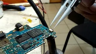 снятик smd кнопки с помощью паяльного фена