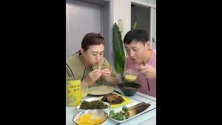 Husband And Wife Funny Eating Video #029 |Eating show#eating challenge#Husband and wife Eating food