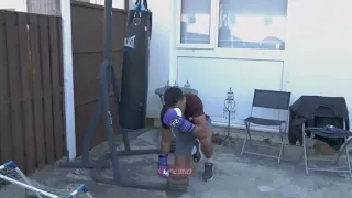 Boxer gives himself black eye