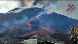 El colapso del cono del volcán Cumbre Vieja de Canarias provoca una emisión "enorme" de lava