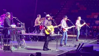 Exile - I wanna kiss you  all over on the Alabama 50th Anniversary Tour, Fayetteville, NC