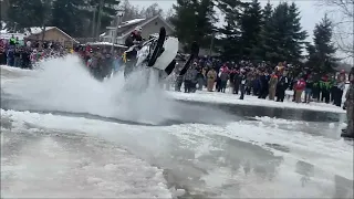 Pickerel Lake Jump In & Water Skipping 2013