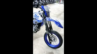 Supermoto yamaha wr155 warna biru