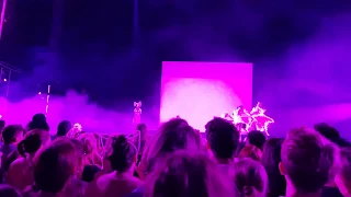 Move Your Body - Sia - Live at AAMI Park - Melbourne - Australia - 30/11/2017