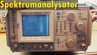 Ein Blick ins Innere: Tektronix 492 A, so ein Durcheinander