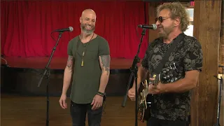 Daughtry and Sammy Hagar Perform a ZZ Top Classic