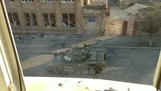 Ukraine Mariupol. The T-72B tank of the RF Armed Forces withstood a direct hit from an RPG by Azov