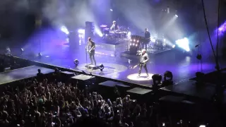 Muse - The 2nd Law: Unsustainable / Dead Inside (Live in Rio de Janeiro - Brazil)