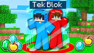 Minecraft Ama HERKES TEK BLOKTA KİLİTLİ!