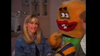 Olivia Newton-John - children's show appearance (1989)