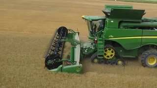 John Deere S780 Spring Wheat Harvest Manitoba 2023