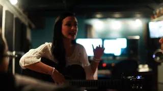 HillaryJane 'Stix and Stones Unplugged' teaser (@itshillaryjane @infiltratemusic)