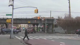 Should the LIRR reopen its Elmhurst, Queens station?