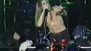 Red Hot Chili Peppers 1990.01.26 - Japan - Kawasaki City - Club Citta Pro#1