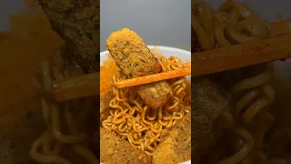 spicy buldak noodles with hash browns sticks #asmr #koreanfood