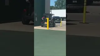 Aaron Rodgers and David Bakhtiari getting it in during camp Friday