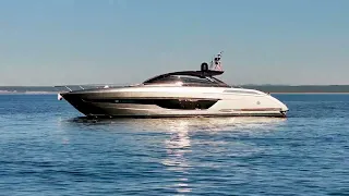 Riva 68' Diable - Yacht Video Tour