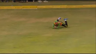 Saim Ayub Takes an AMAZING Diving Catch! | CPL 2023