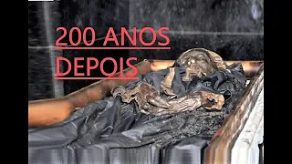 EXUMAÇÃO DO CORPO DE DOM PEDRO I  E SUAS ESPOSAS