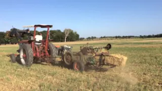 Making hay with John Deere 14T square baler and Farmall 656