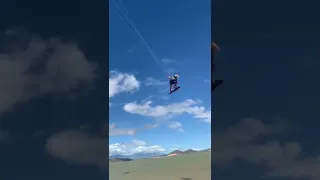 Huge jump over the Kitespot 🥵 Guess the distance!