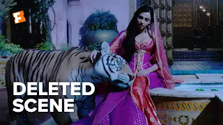 Aladdin Deleted Scene - Desert Moon (2019) | FandangoNOW Extras