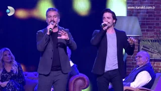 Beyaz Show - Ahmet Kural ve Murat Cemcir -  Sie Liegt In Meinen Armen