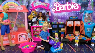 Barbie & Ken Doll Family Arcade Games & Prizes with New Baby Story