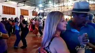 VALSA  CORAÇAO DE PEDRA  BAILE EM TRES BARRAS DO PARANA - NINO PASA E GABRIEL