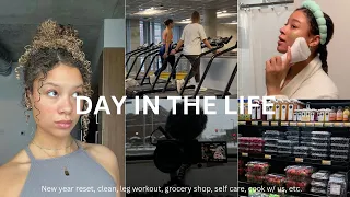 DAY IN LIFE l reset w/ us for the new year, gym vlog, target run, cook dinner w/ us