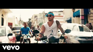 Maluma - Sin Contrato (Official Video)