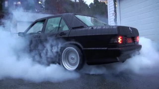 Burnout Mercedes 190E Turbo