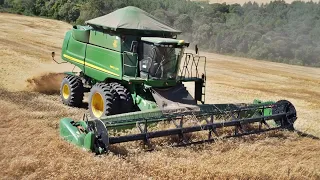 John Deere STS 9670 + Case 2688 & 2566 na colheita do Trigo - Fazenda Ressaca - Ponta Grossa PR