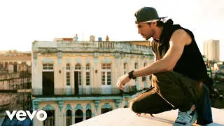 Enrique Iglesias - SUBEME LA RADIO (Official Video) ft. Descemer Bueno, Zion & Lennox