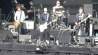 Johnny Marr with Andy Rourke - "How Soon Is Now" (Smiths song) live @ Lollapalooza Brasil 2014