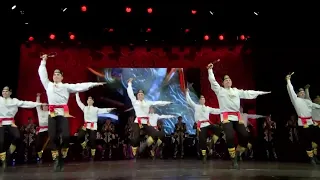 Джигитовка — мужской танец ногайбакских татар. Государственный ансамбль песни и танца РТ (2018 год)
