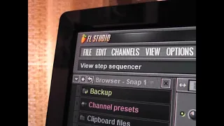 Я скачал FL Studio 10 и сделал свой первый бит