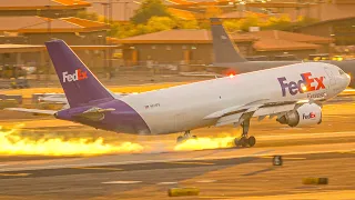 (4K) Evening Plane Spotting Action | Phoenix Sky Harbor (KPHX) w/ ATC