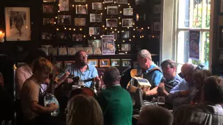 Live music in The Brazen head, Dublin