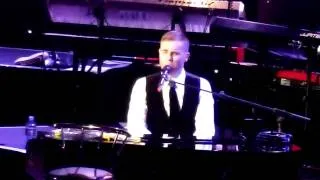 Gary Barlow - Take That Piano Medley @ Royal Albert Hall, Tuesday 6th December 2011