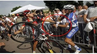 Top 5 WTF CYCLING FIGHTS